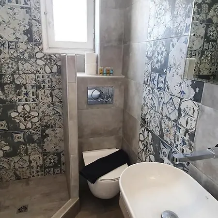 Kalipso Perissa (Santorini)